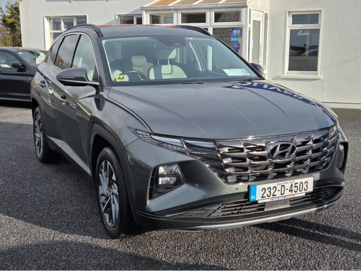Hyundai Tucson IX35 EXECUTIVE PLUS 5DR - Image 2