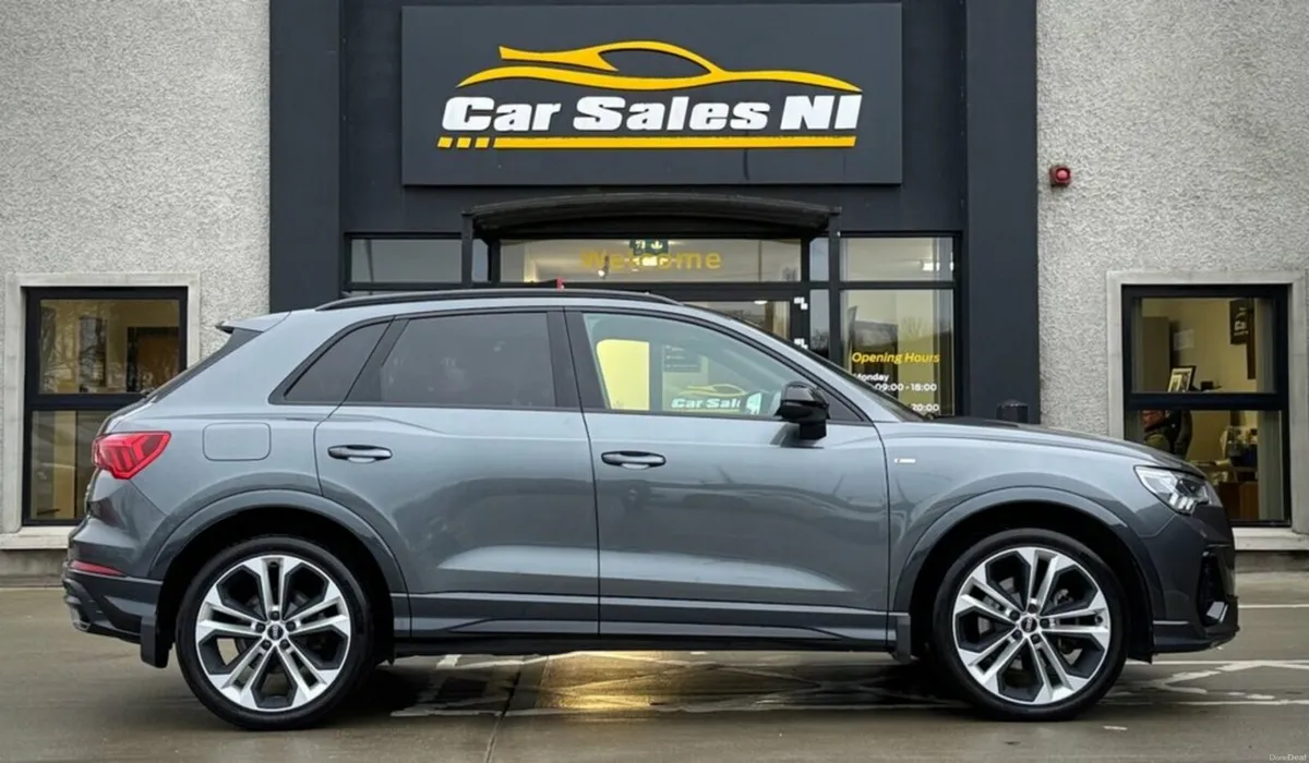 2.0 TDI 40 Black Edition SUV 5dr Diesel S Tronic q - Image 3