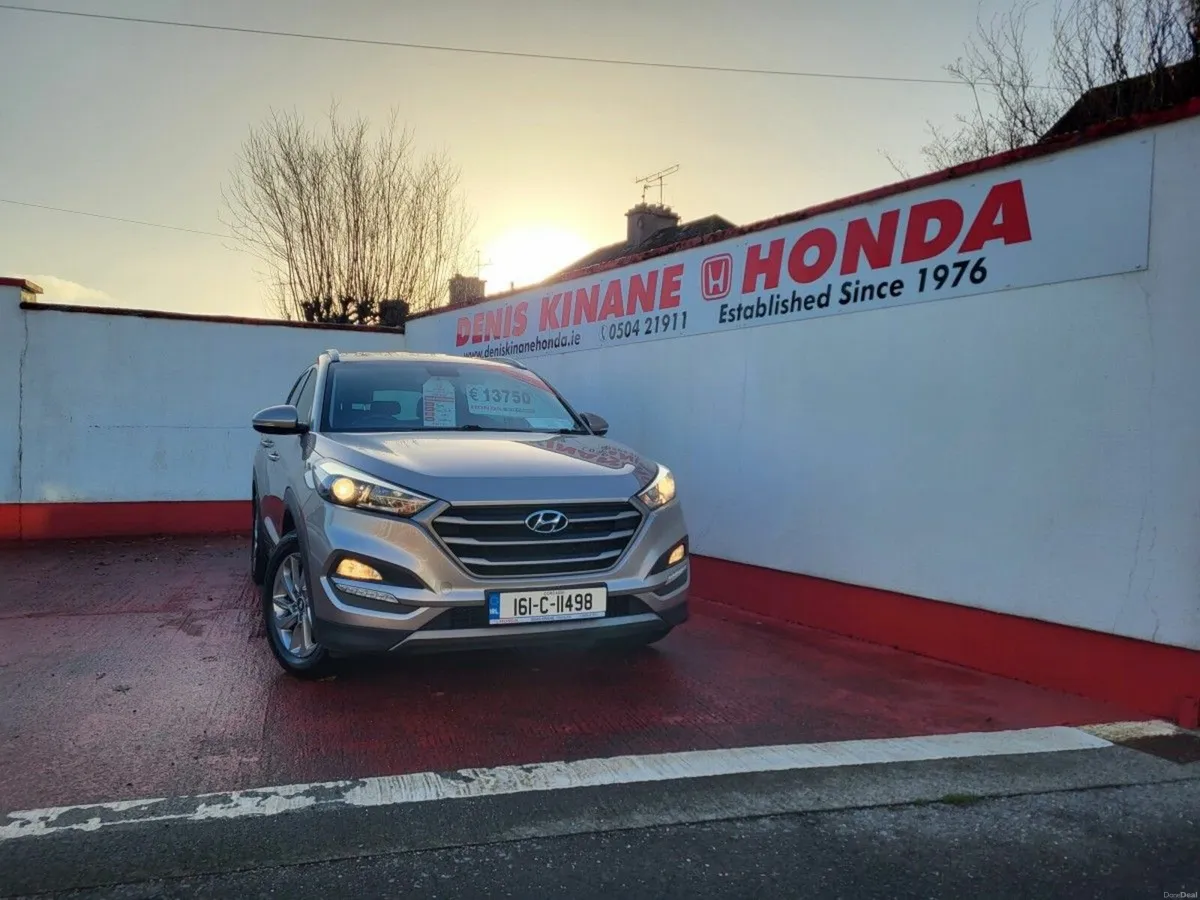Hyundai Tucson 1.7 D Executive - Image 2