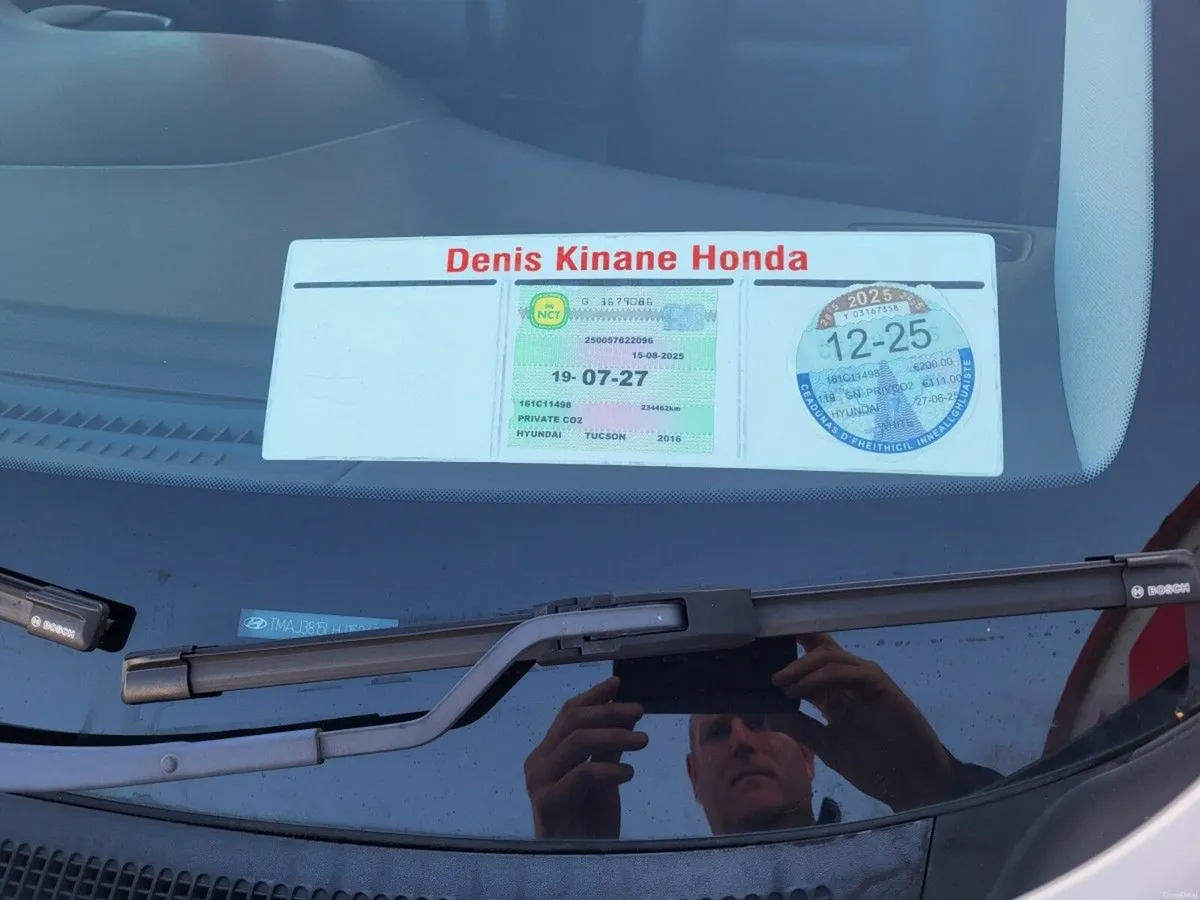 Hyundai Tucson 1.7 D Executive - Image 3