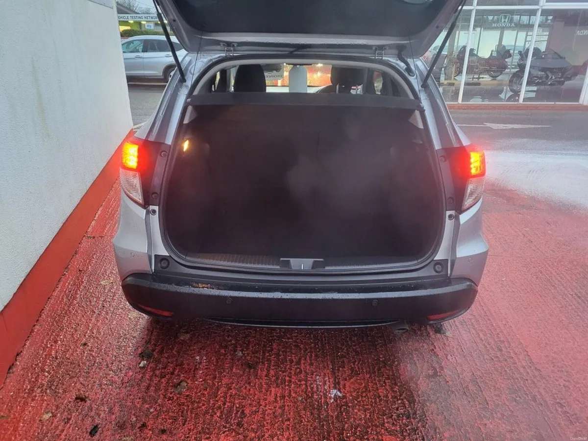 Honda HR-V 1.5 i-VTEC ES - Image 4