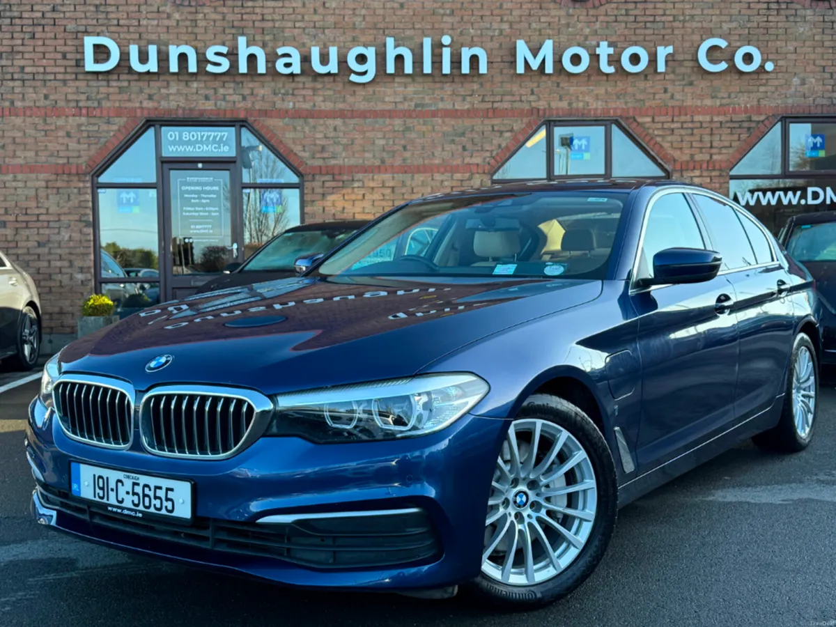 BMW 5-Series 530e I-PERFORMANCE SE AUTO *LOW KMS* - Image 1