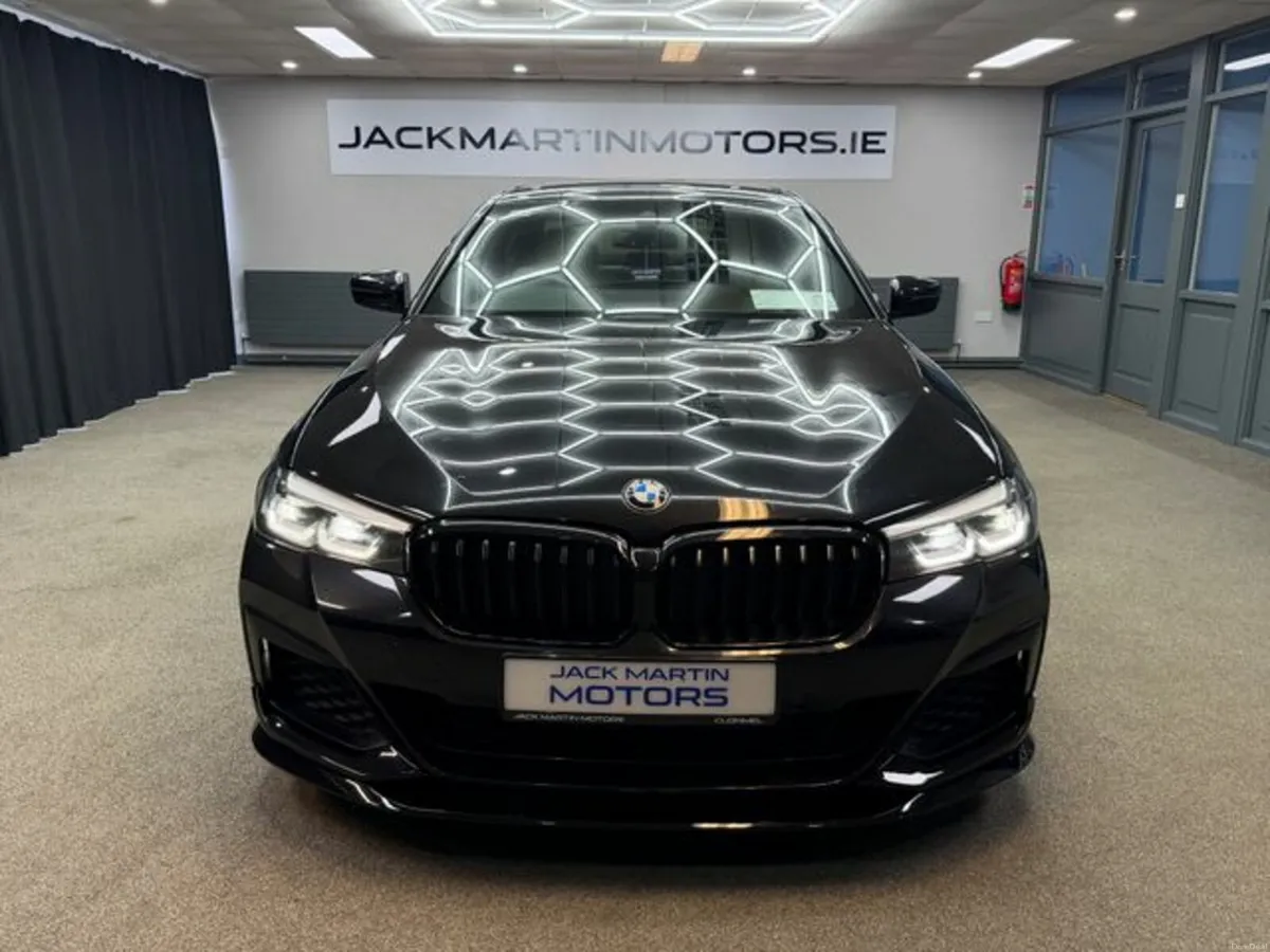 BMW 5-Series 520D M Sport 5SMA 4DR Auto **Deposit - Image 2