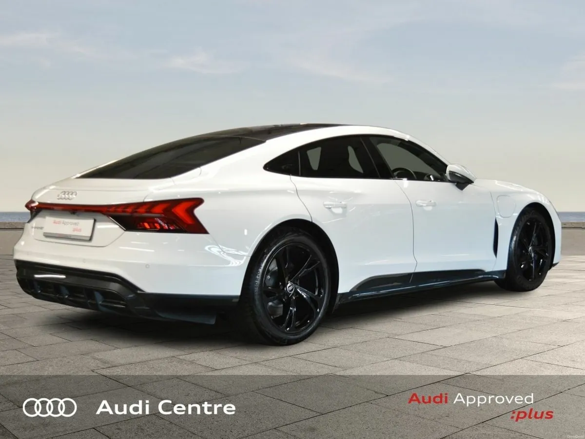 Audi e-tron GT quattro GT e-tron quattro - Image 4