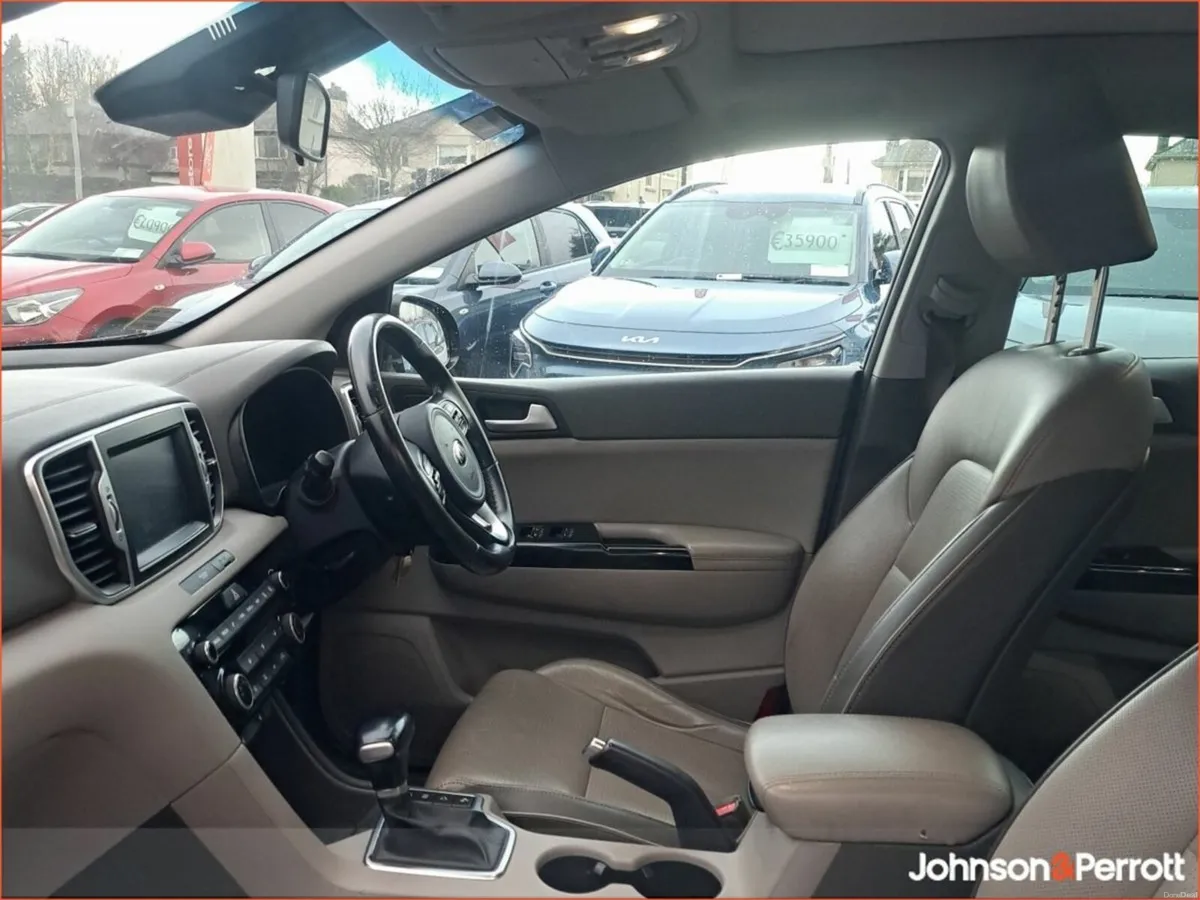 Kia Sportage 1.7 PLATINUM S DCT - Image 4