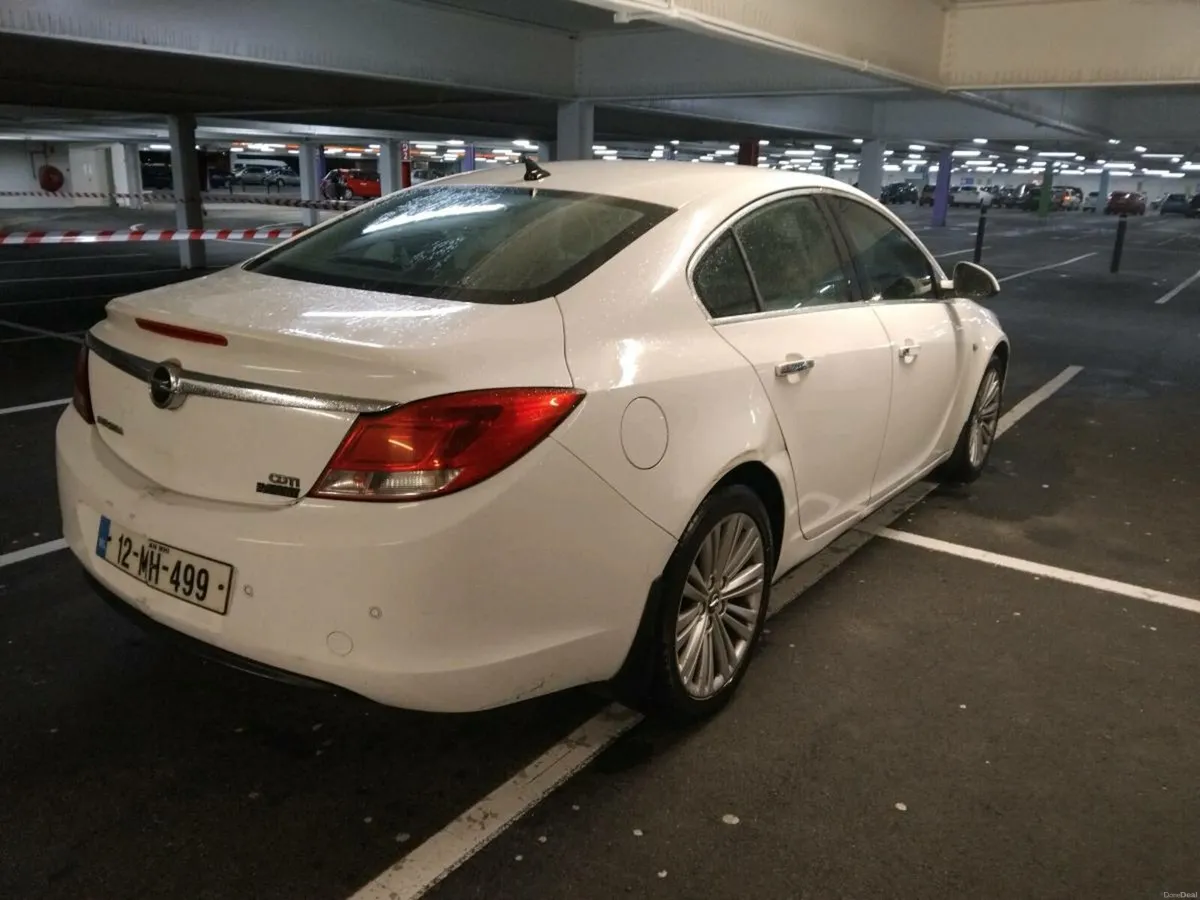 Opel insignia 2012 cdti 2L automatic - Image 3