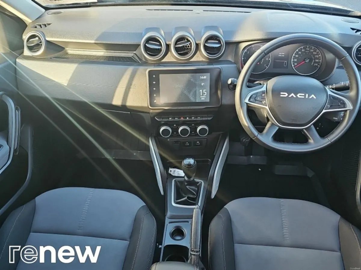 Dacia Duster EXTREME 1.5 DCI 115 BHP 5DR *1 OWNER - Image 2