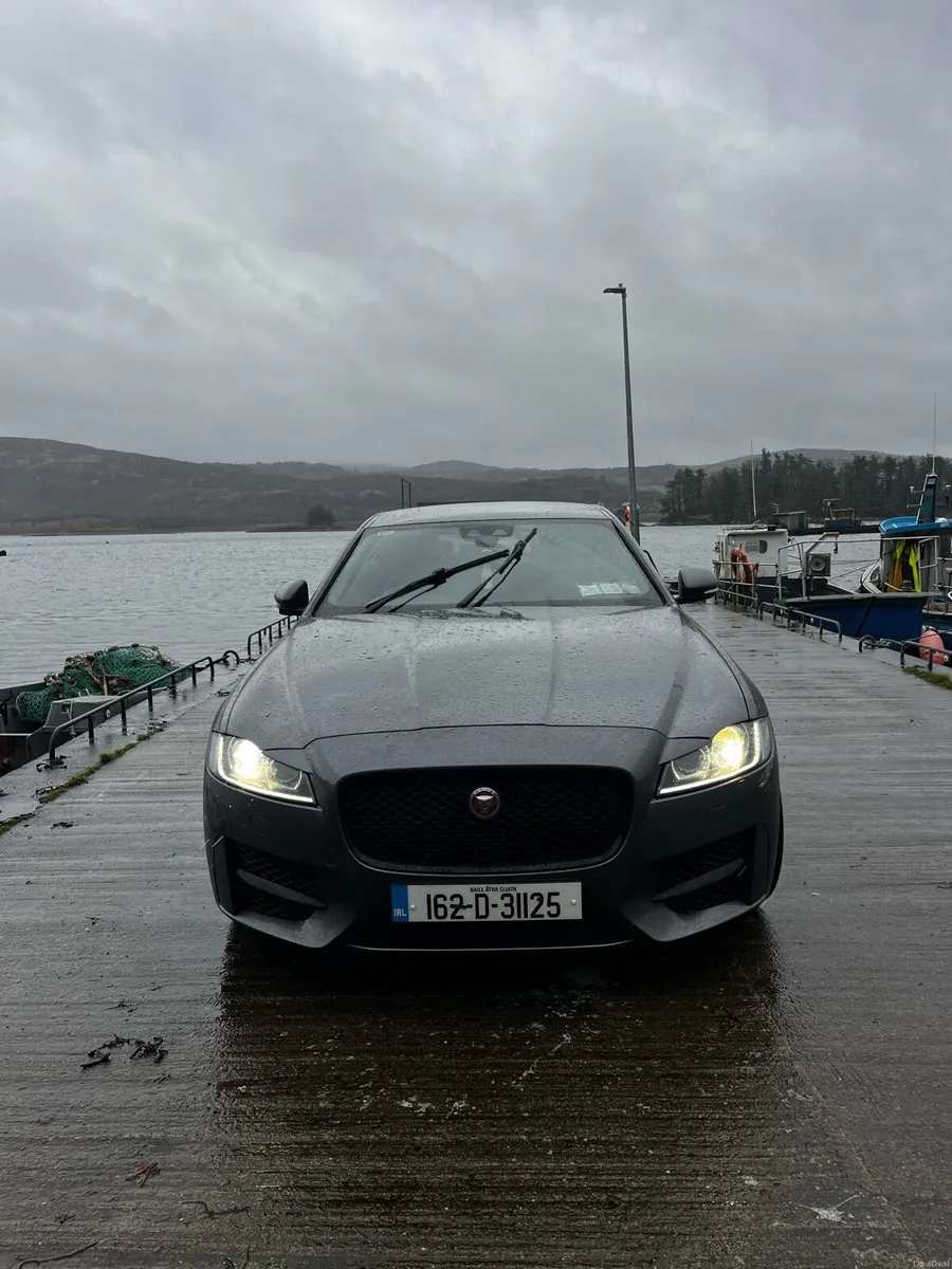 Jaguar XF R-SPORT 2.0 2016 - Image 1