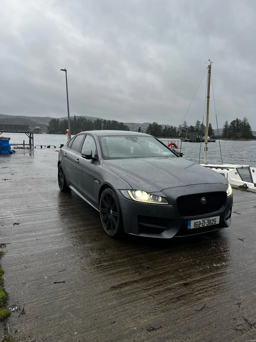 Jaguar XF R-SPORT 2.0 2016 - Image 3