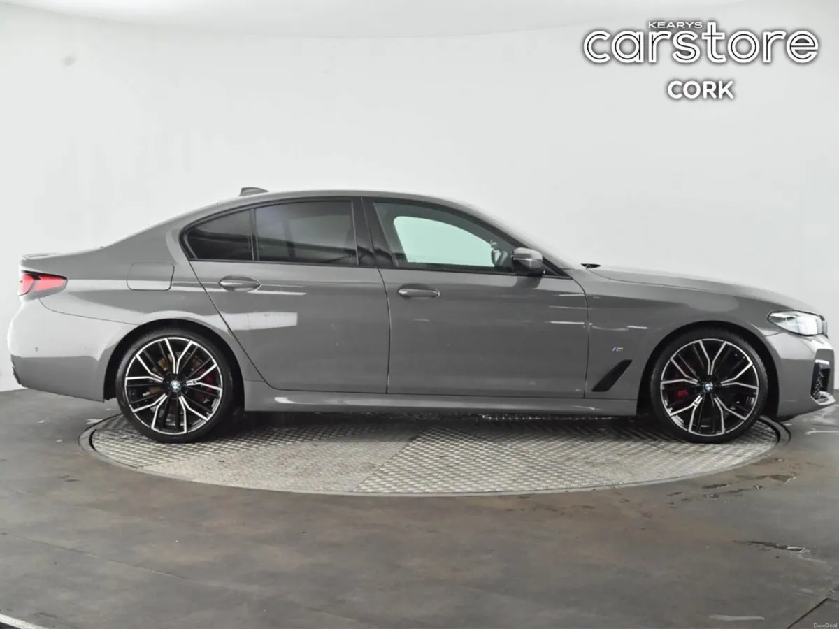 BMW 5-Series 520d M Sport (MHT) 18% - Image 2