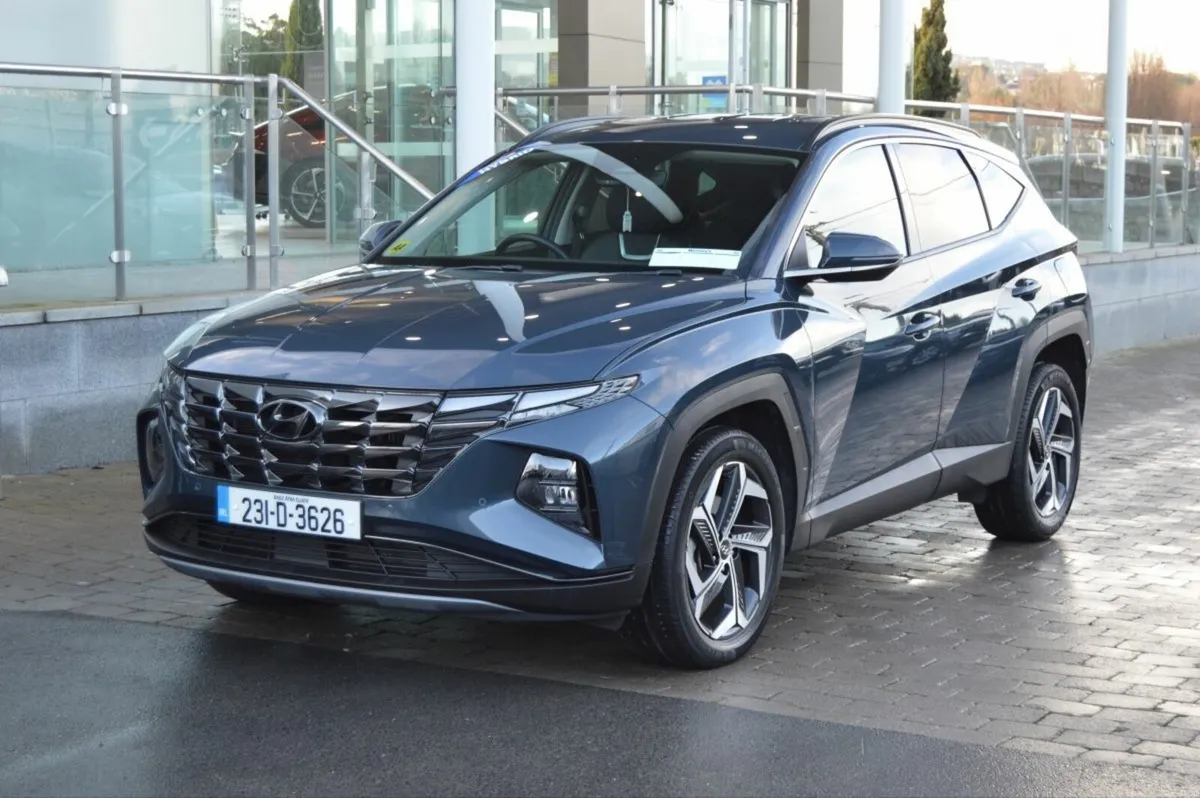 Hyundai Tucson 2WD Executive Plus HEV Auto - Image 3