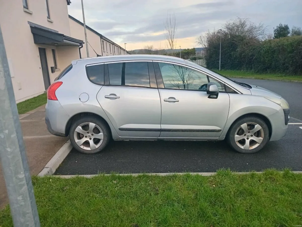 Car Driving excellent - Image 4