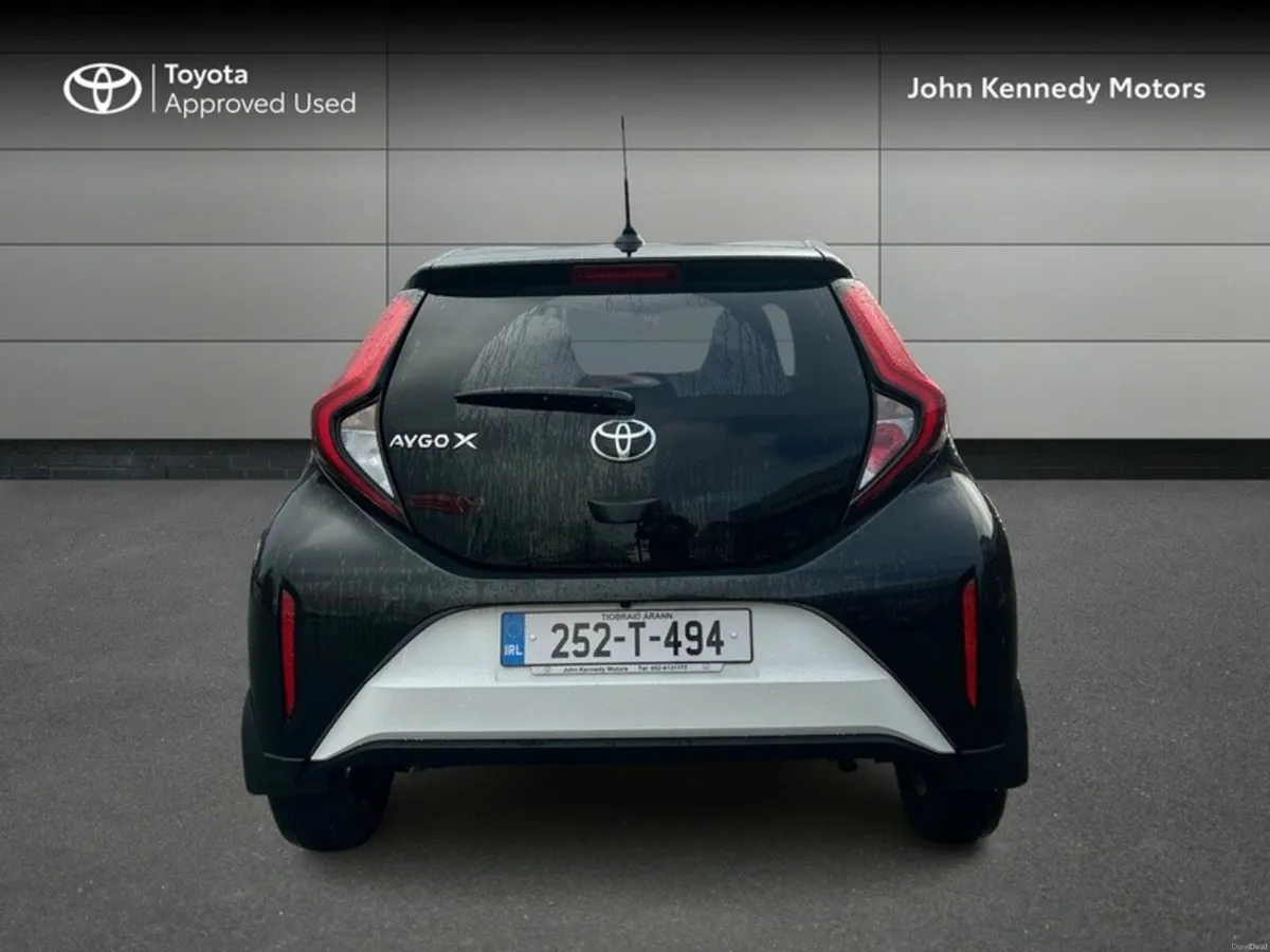 Toyota Aygo X X DESIGN - Image 4