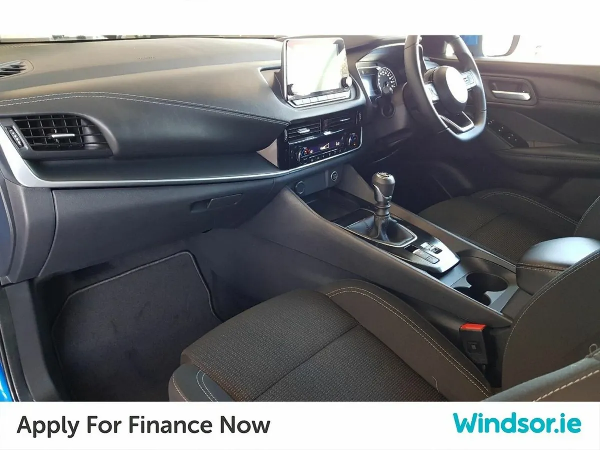 Nissan Qashqai 1.3 MILD HYBRID SV €3000 Scrappage - Image 4