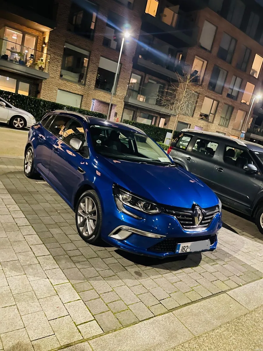 Renault Megane 2018 - Image 1