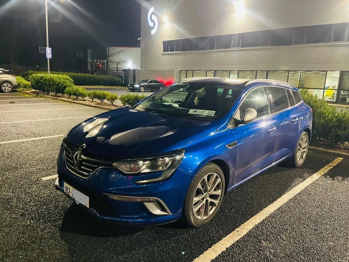 Renault Megane 2018 - Image 2
