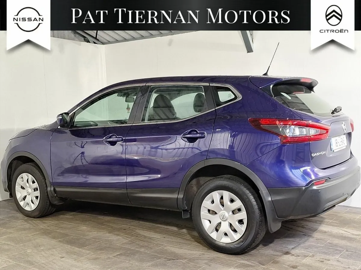 Nissan Qashqai 1.2 PET XE - Image 2