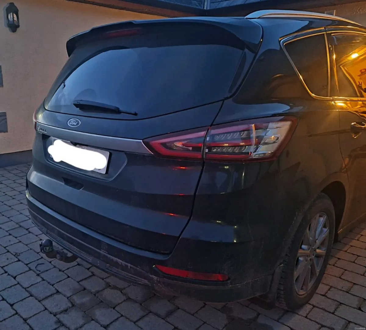 Ford S-Max 2.0 TDCI Zetac 150BHP 2018 7 Seater. - Image 3