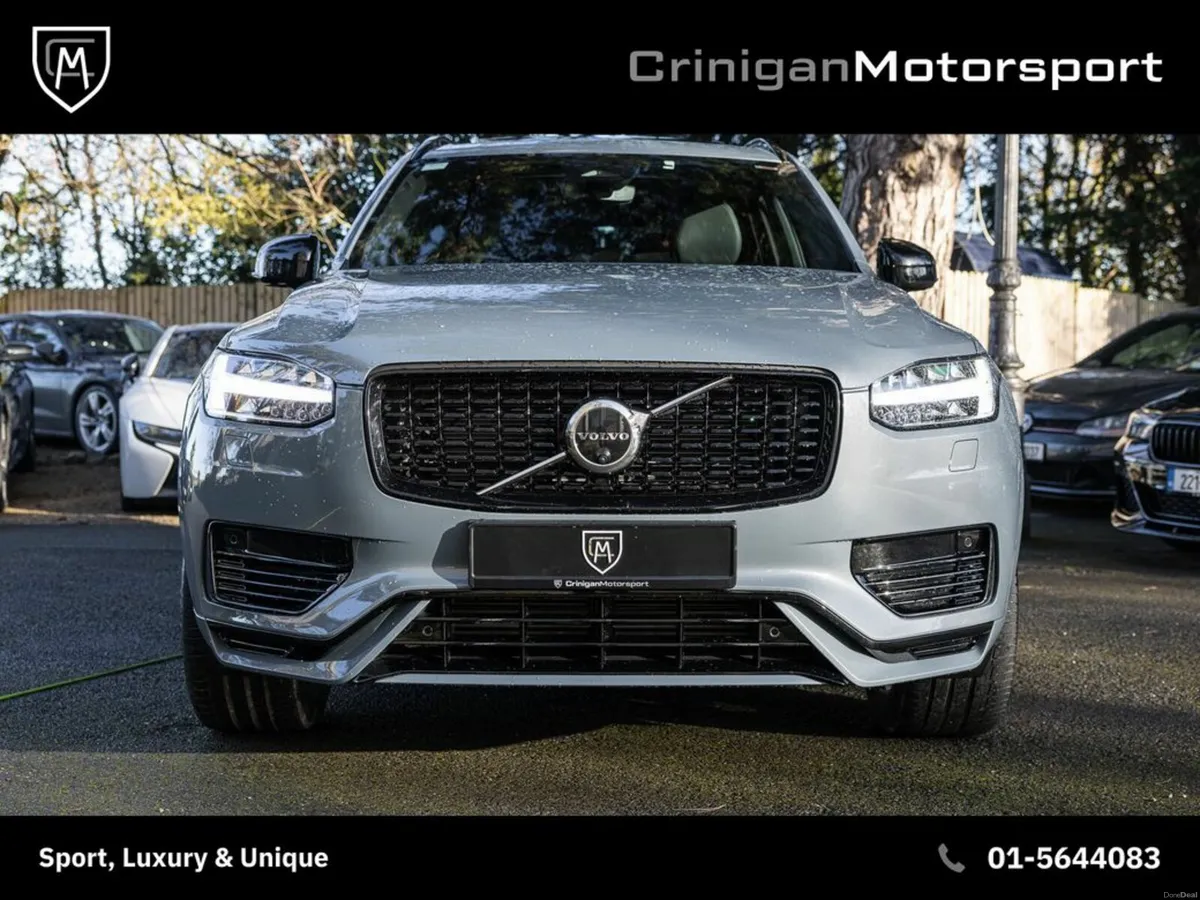 Volvo XC90 T8 Ultimate Dark 7 Seat AWD - Image 4