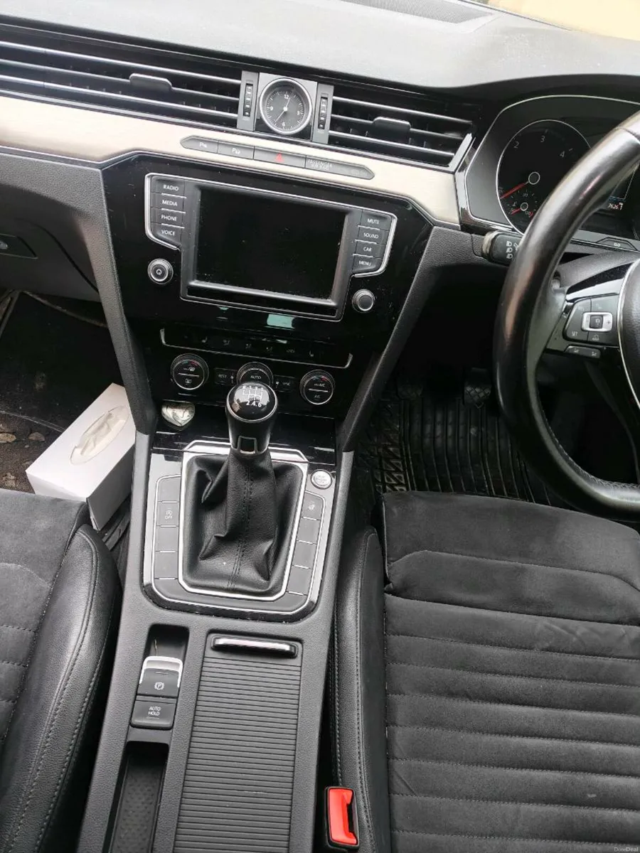 Vw Passat - Image 2