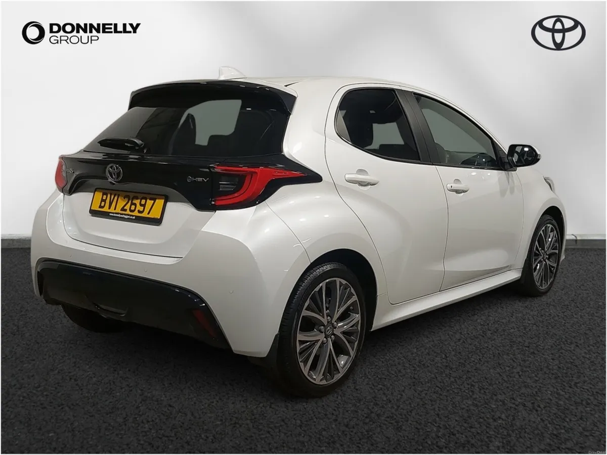Toyota Yaris Hatchback Excel - Image 4
