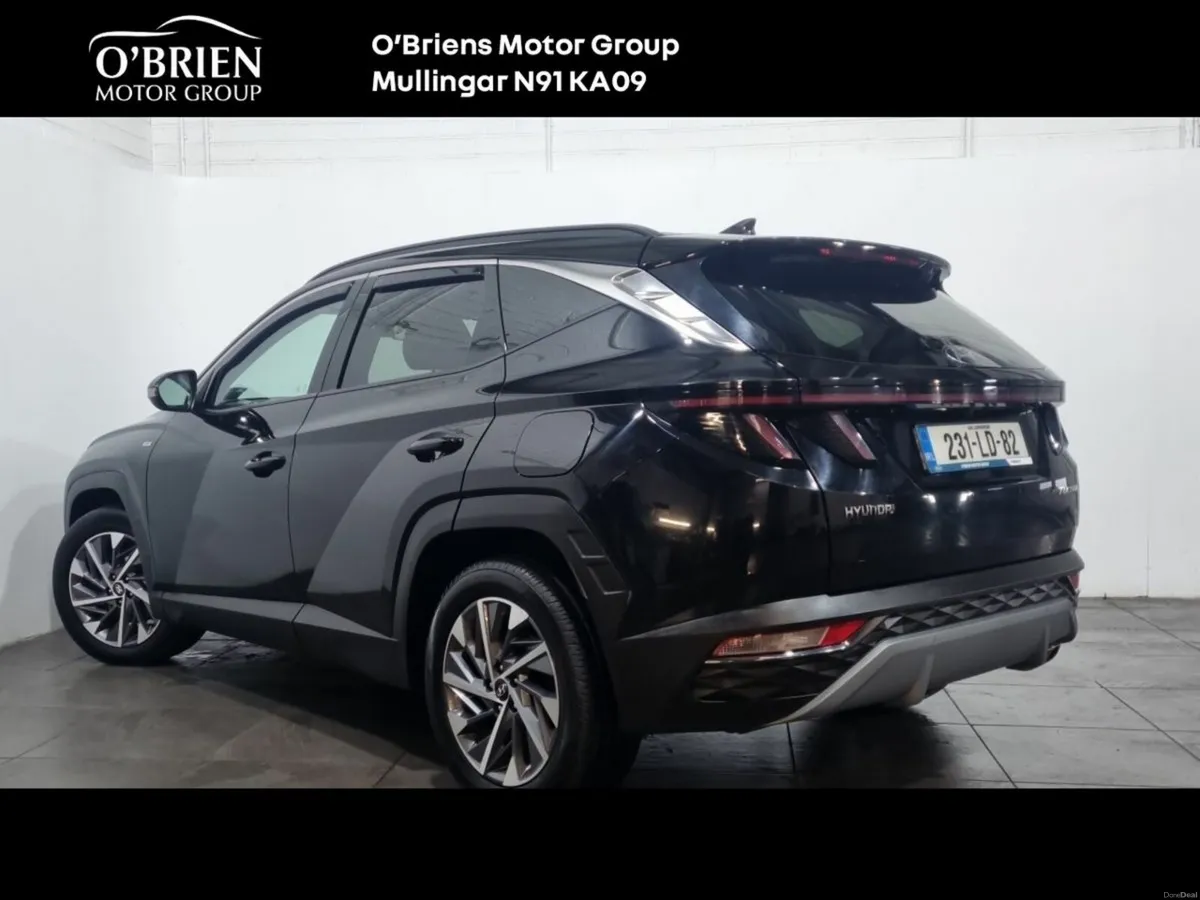 Hyundai Tucson 2WD Executive plus MHEV Auto - Image 3