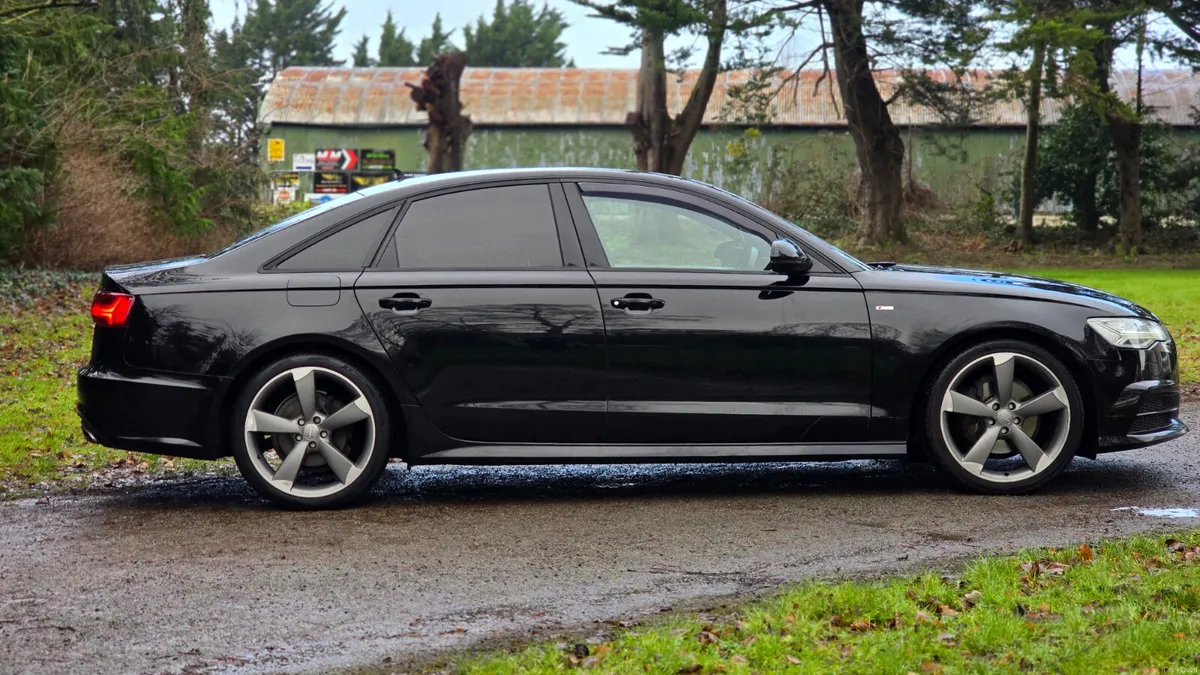 🔥 Audi A6 Sline Ultra Black Edition Automatic🔥 - Image 3