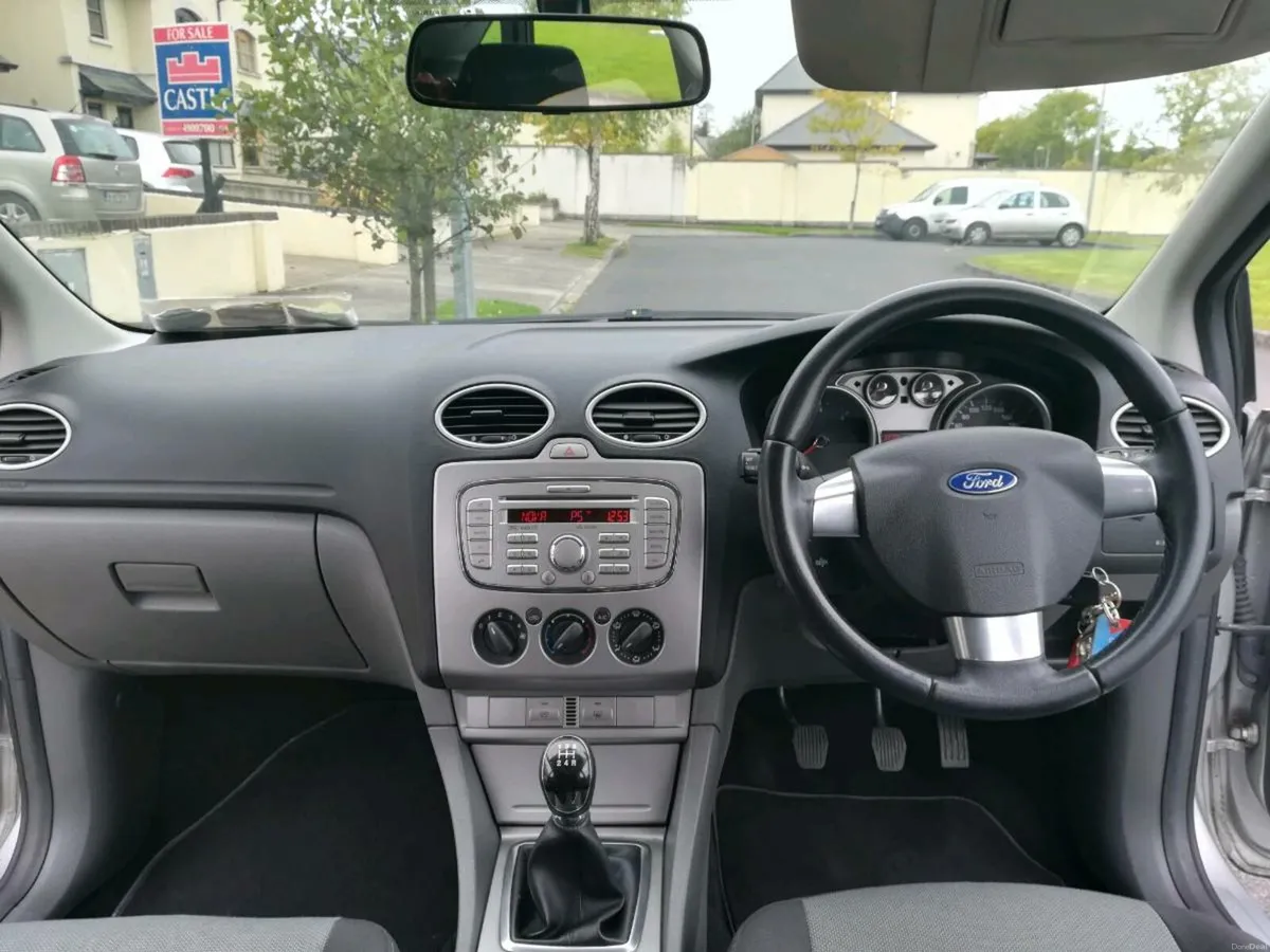 Ford Focus Zetec diesel - Image 4