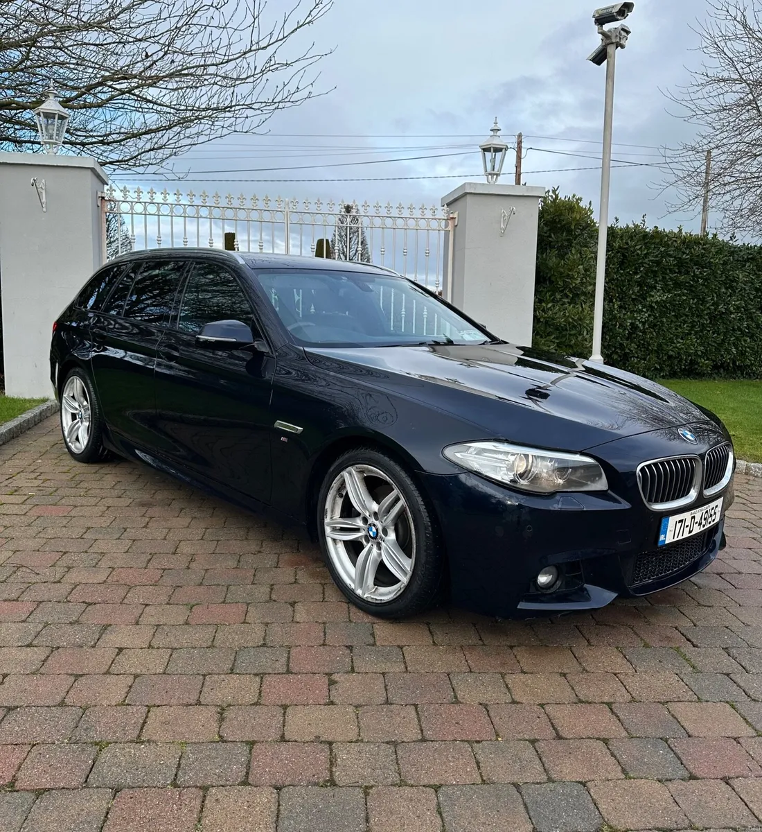 BMW 5-Series 2017 M-Sport - Image 1