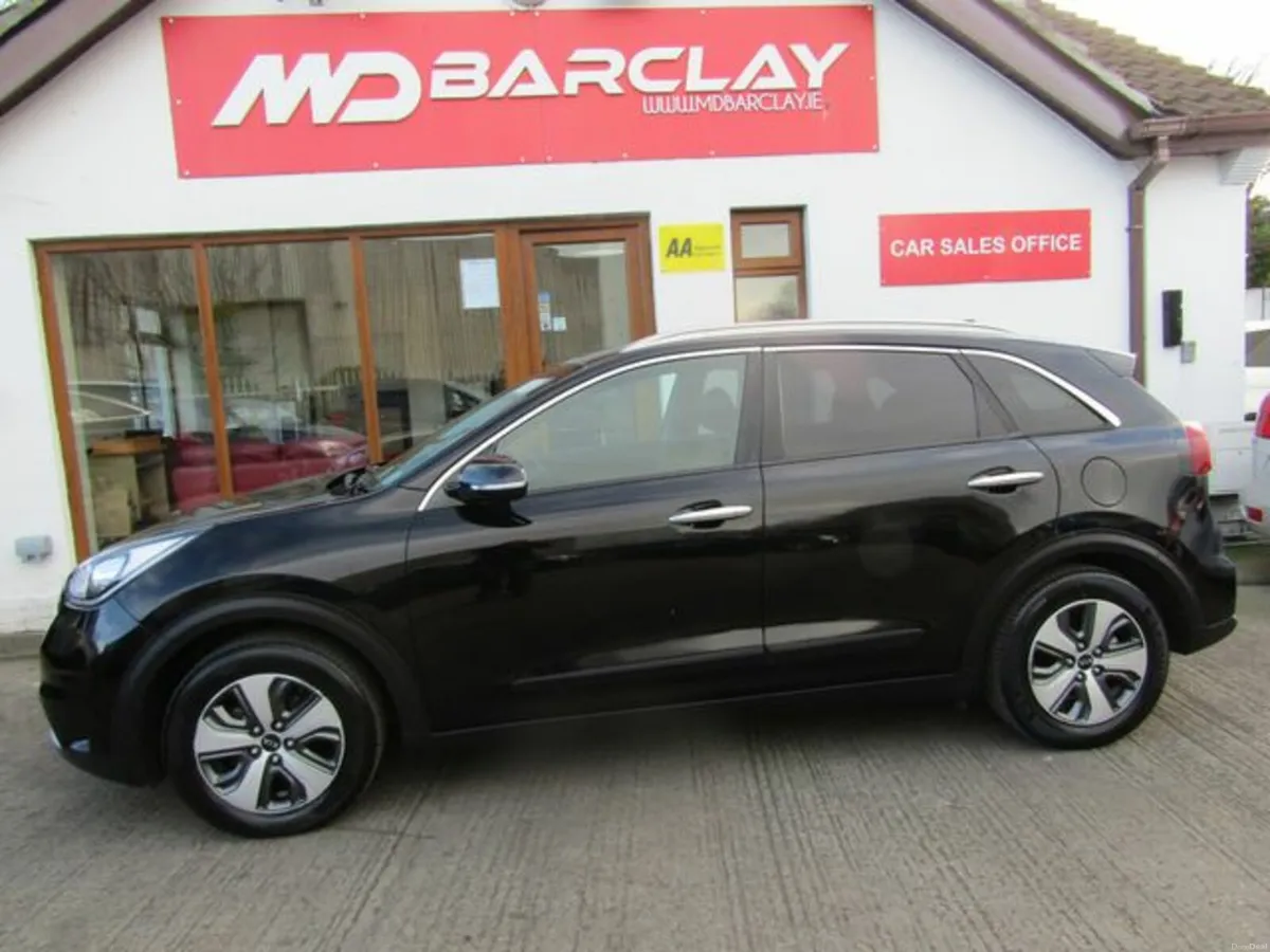 Kia Niro Hybrid EXL 5DR Auto - Image 2