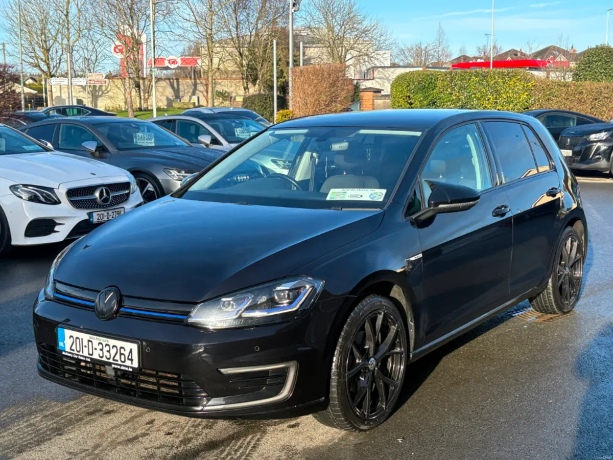 Volkswagen e-Golf 136PS 5DR Auto *Low Kils* - Image 3