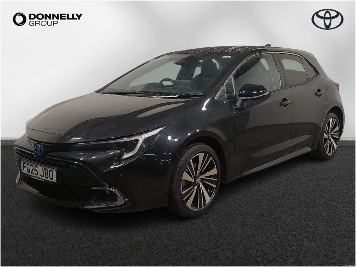 Toyota Corolla Hatchback Design - Image 3