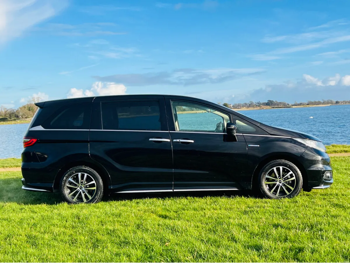 Honda Odyssey 2.0L PETROL HYBRID // AUTOMATIC  // - Image 3