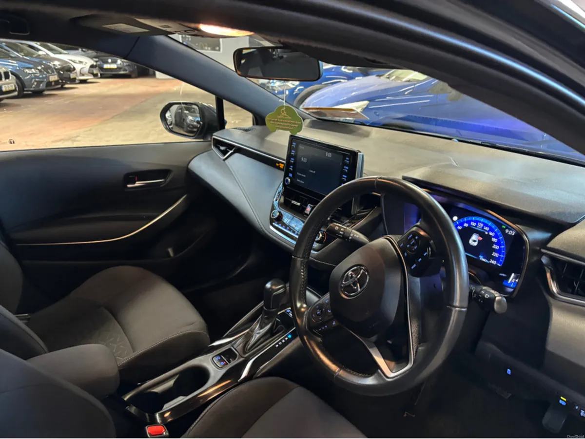 Toyota Corolla LUNA H/B 4DR AUTO - Image 4