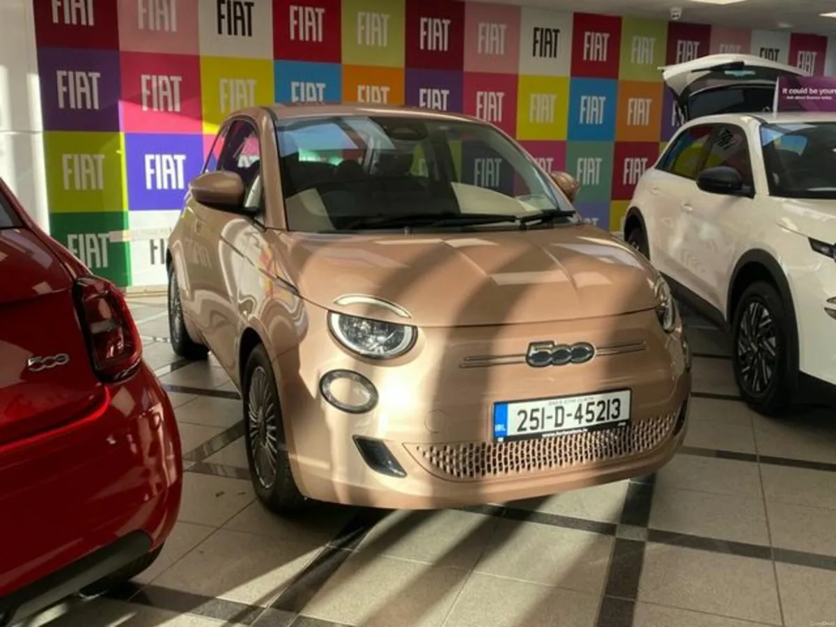 Fiat 500e Icon 42KWH 3DR Auto - Image 3