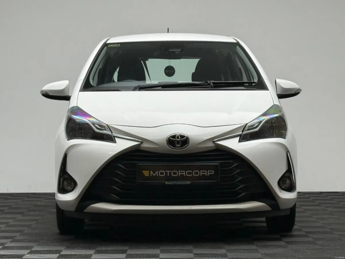 Toyota Yaris LUNA 1.0 4DR - Image 2