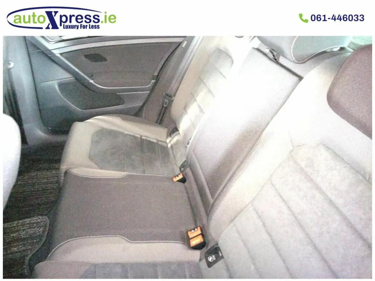 Volkswagen Golf 1, 4 TSI HIGHLINE TECH EDITION Aut - Image 4