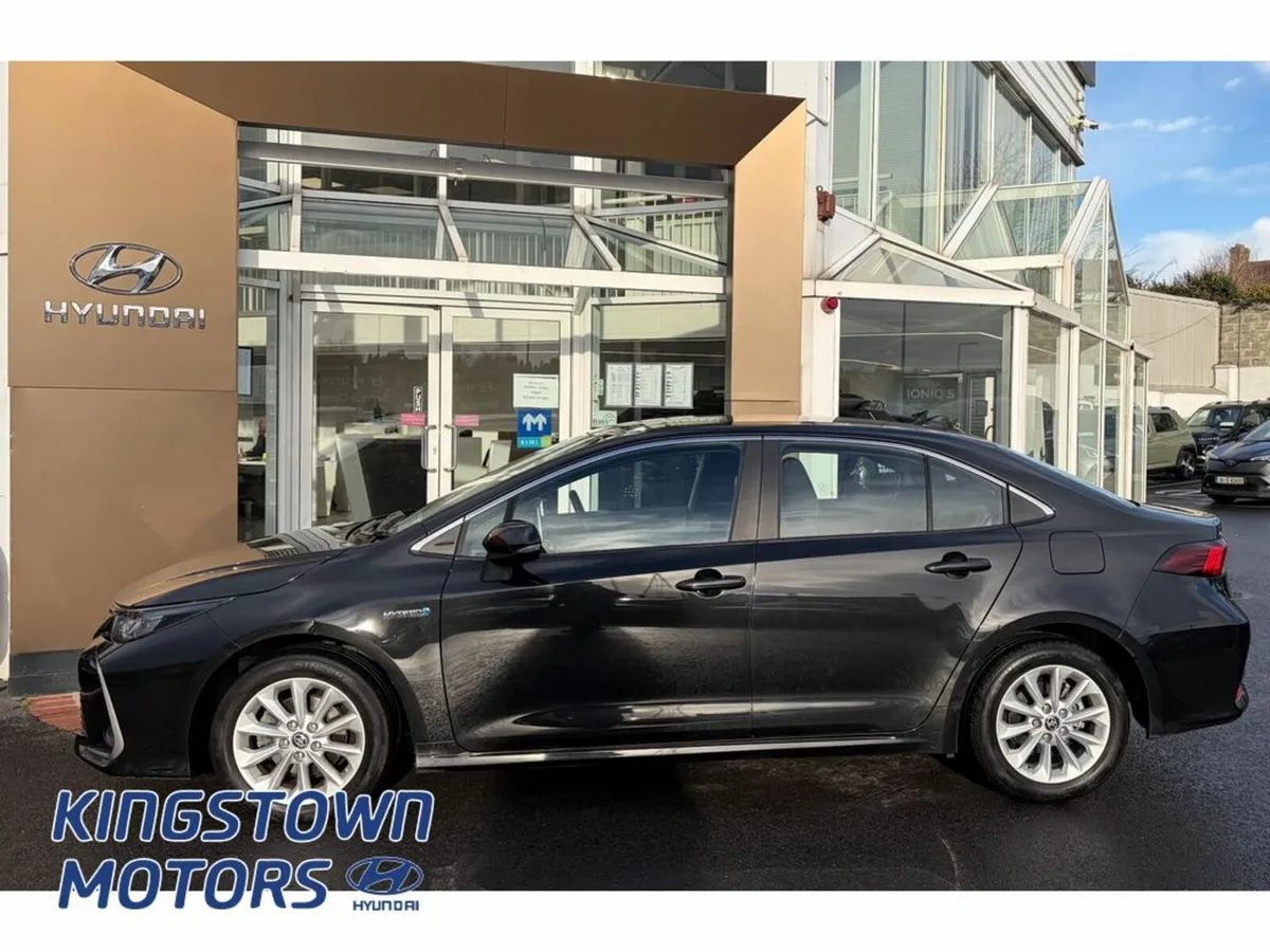 Toyota Corolla HYB Luna Saloon 4DR AU - Image 3