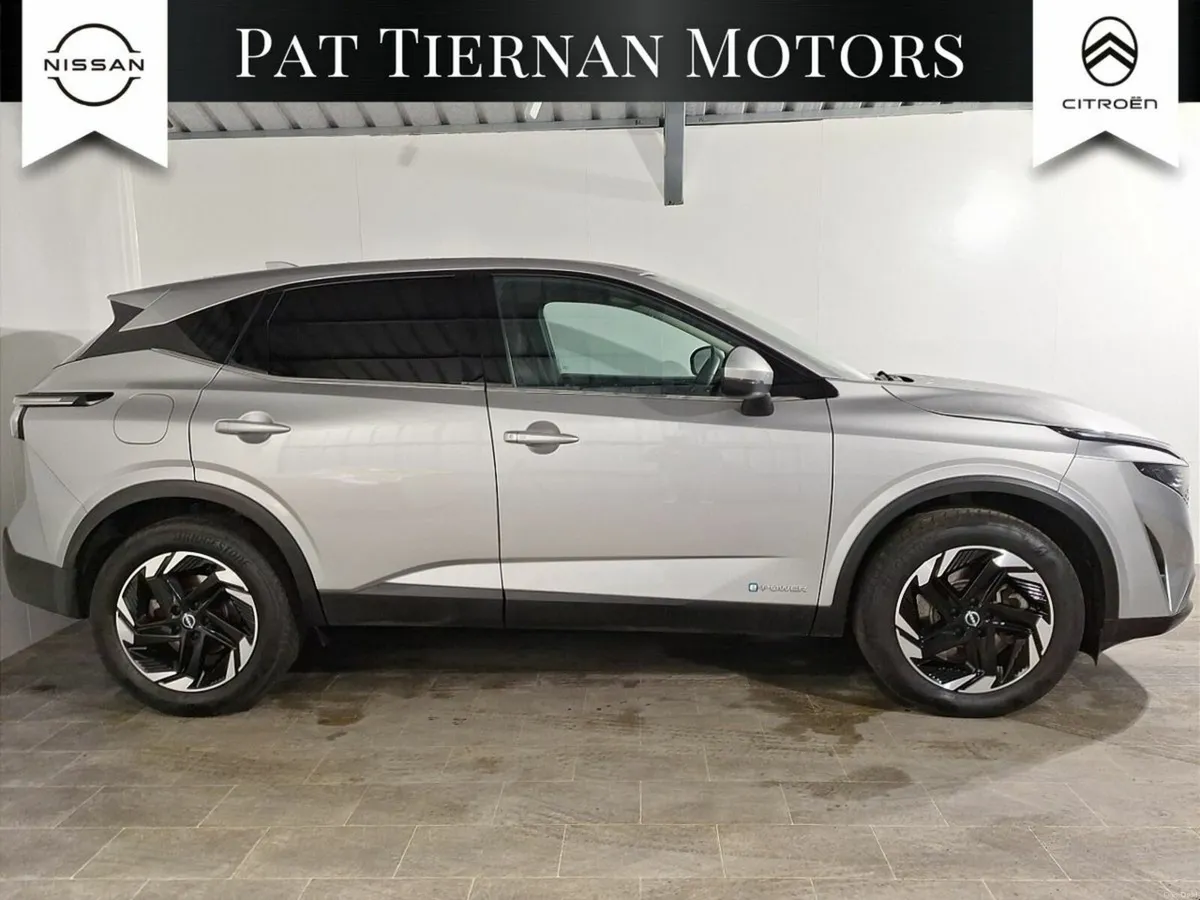 Nissan Qashqai e-POWER SV + COLD PACK - Image 3