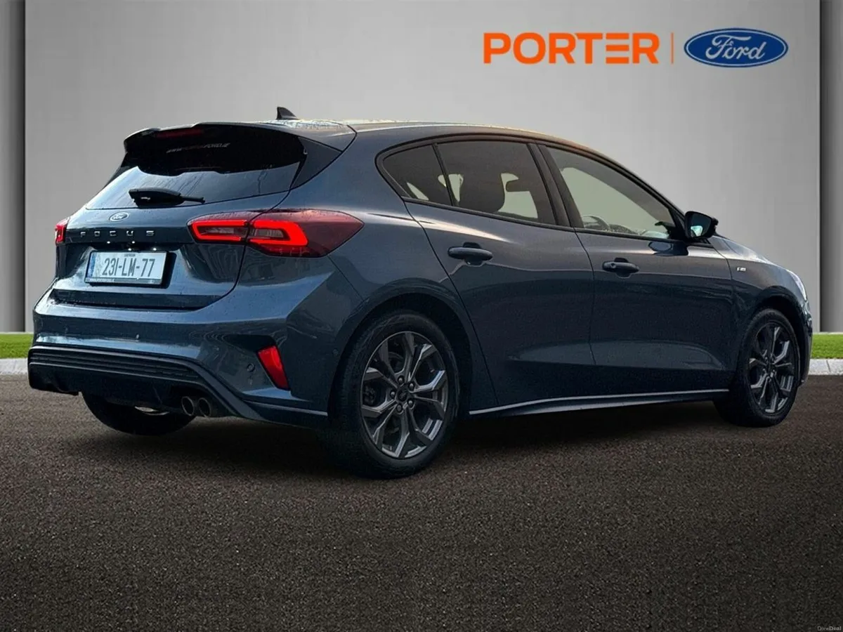 Ford Focus 1.0 ECOB STLINE STYLE 125PS - Image 4