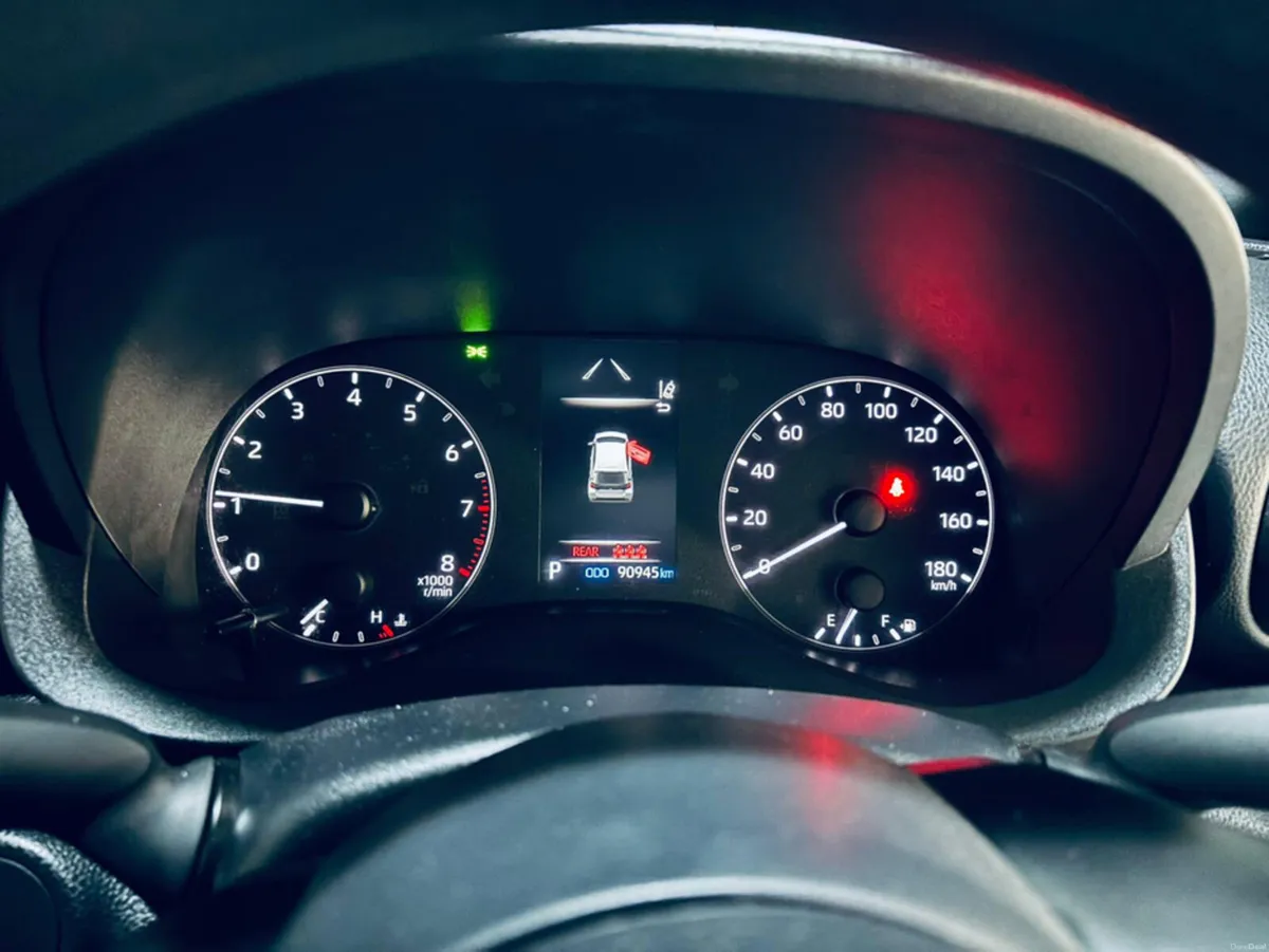 Toyota Yaris 1.0L Auto - Image 6