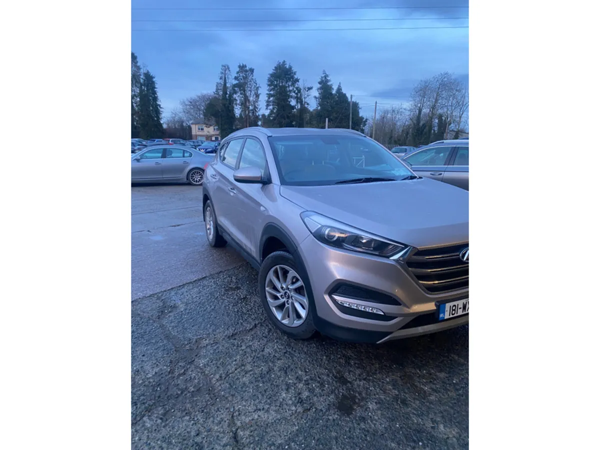 Hyundai Tucson IX35 1.7 COMFORT 5DR - Image 2