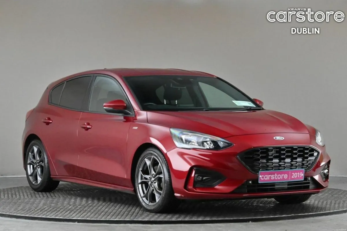 Ford Focus 1.0 ST-LINE 6SPD ECOBOOST 125BHP - Image 1