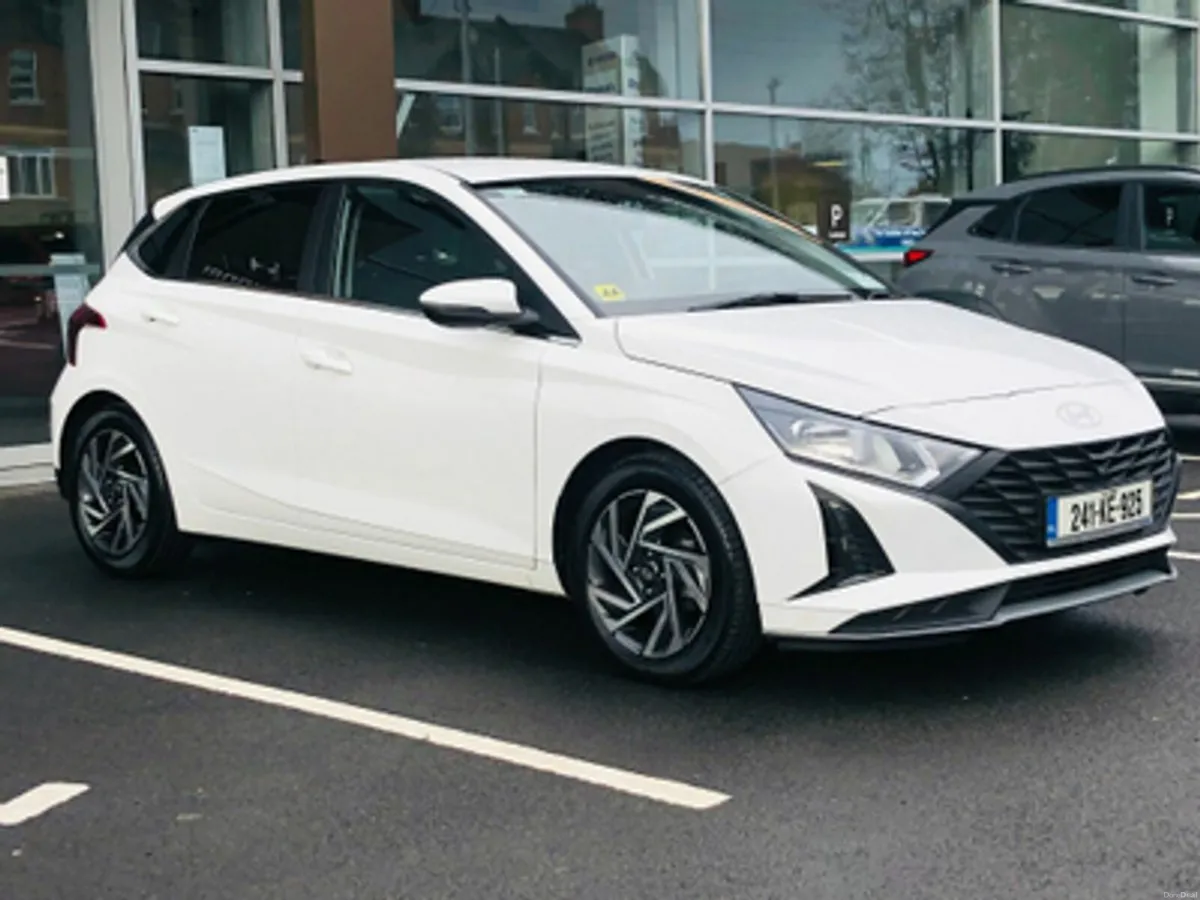 Hyundai i20 Deluxe Plus 1.2 Petrol - Image 2