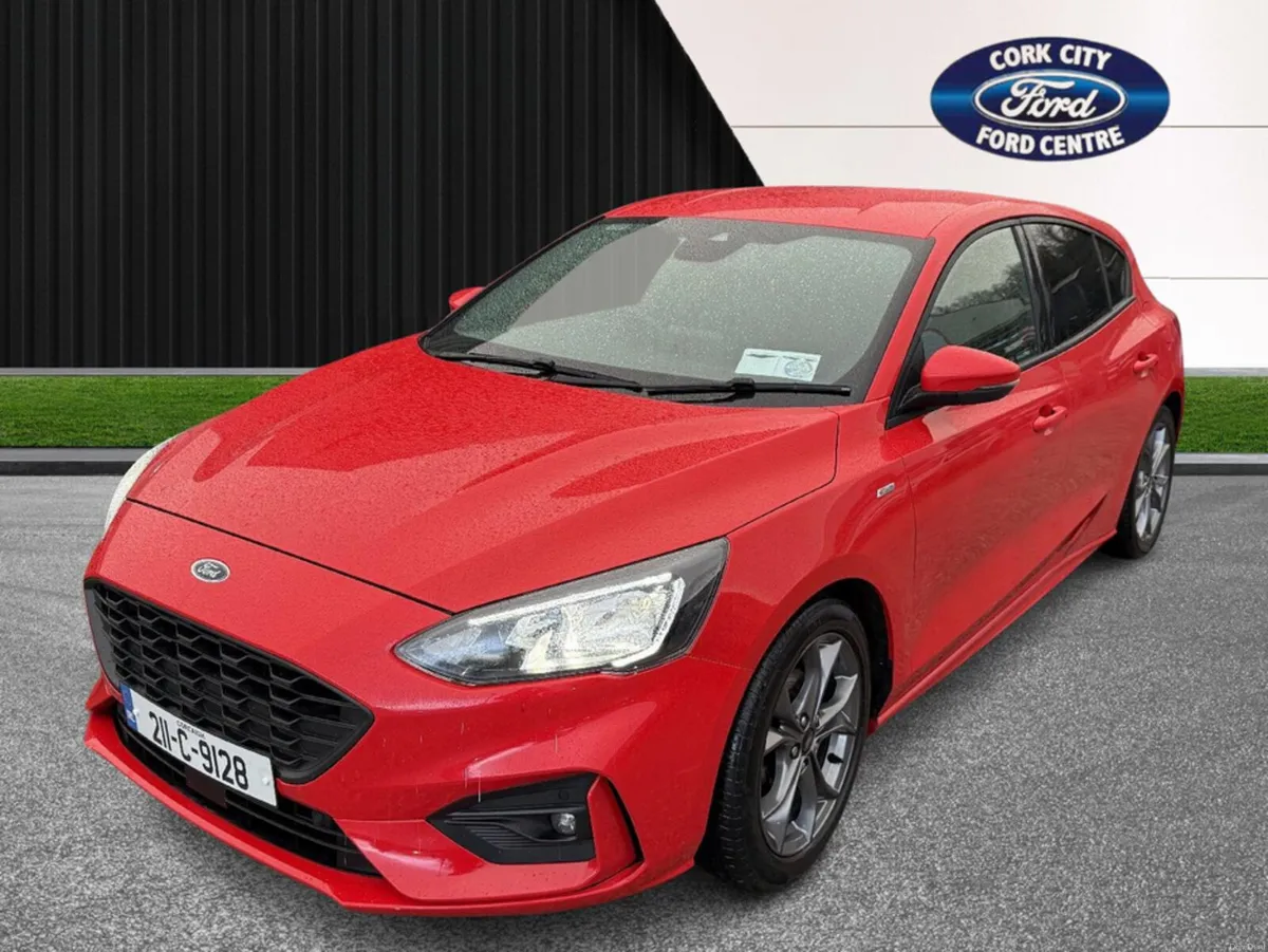 Ford Focus ST-LINE 5DR 1.5 D AUTOMATIC - Image 4