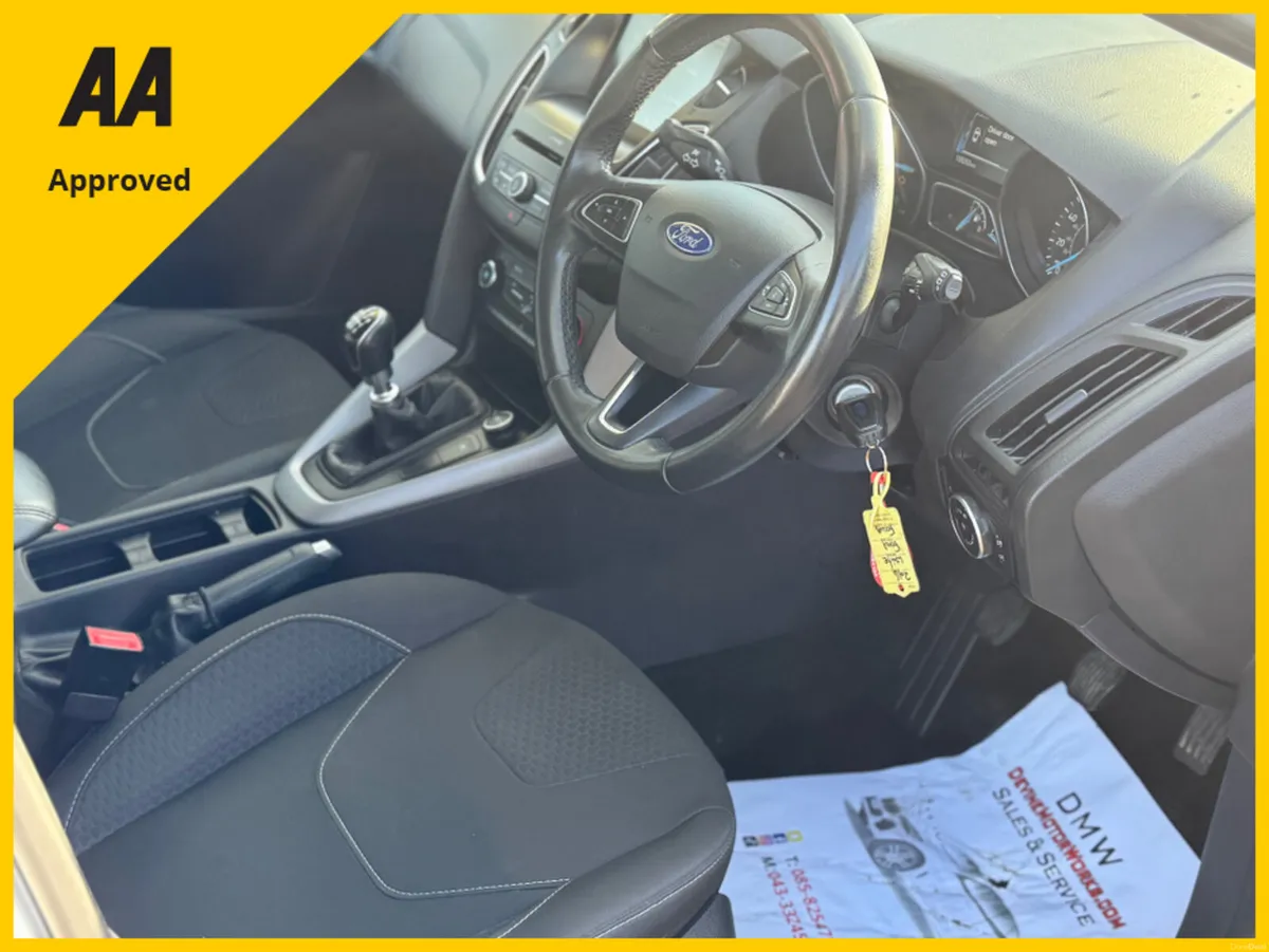 Ford Focus 1.5 TDCI ZETEC 120PS 5DR - Image 3