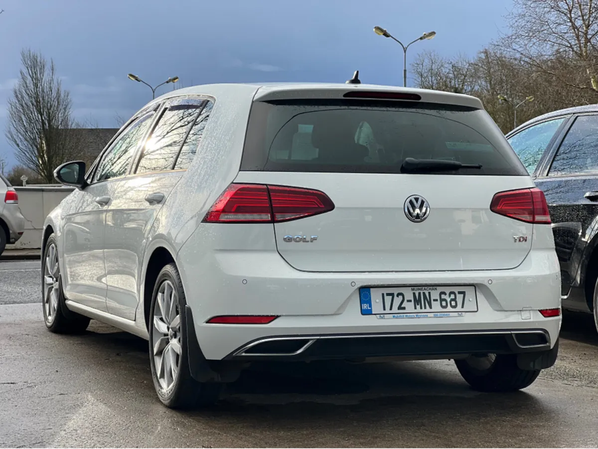 Volkswagen Golf 1.6 TDI GT BLUEMOTION 115PS 5DR - Image 3