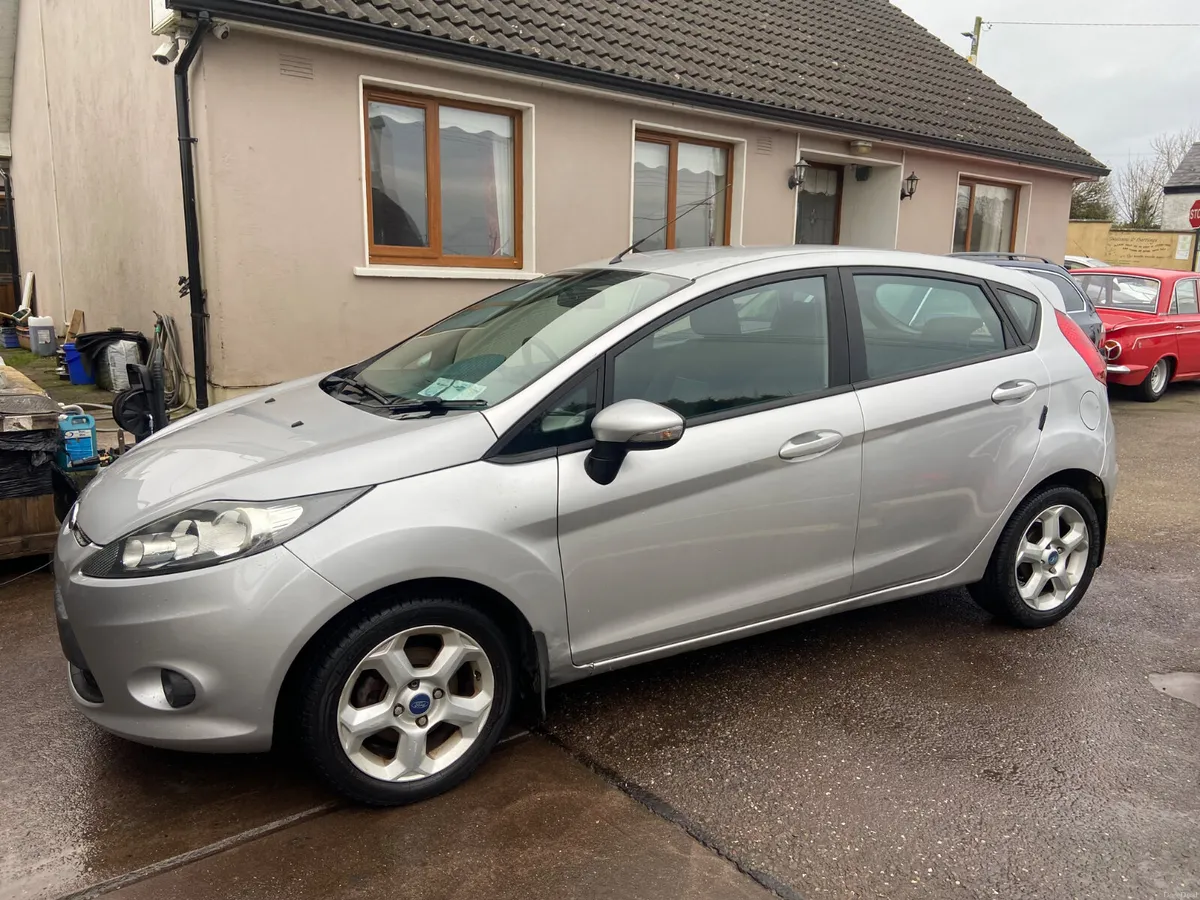 Ford Fiesta 2011. Nct 04/27 - Image 3