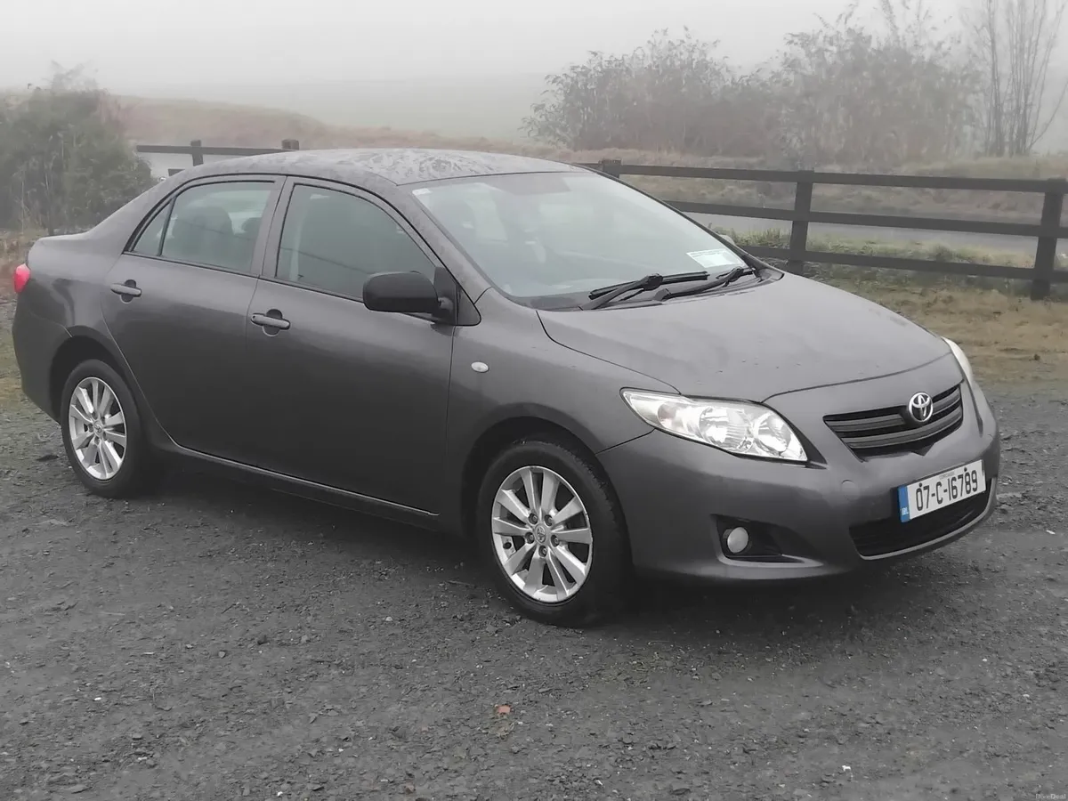 Toyota Corolla 2007 - Image 1