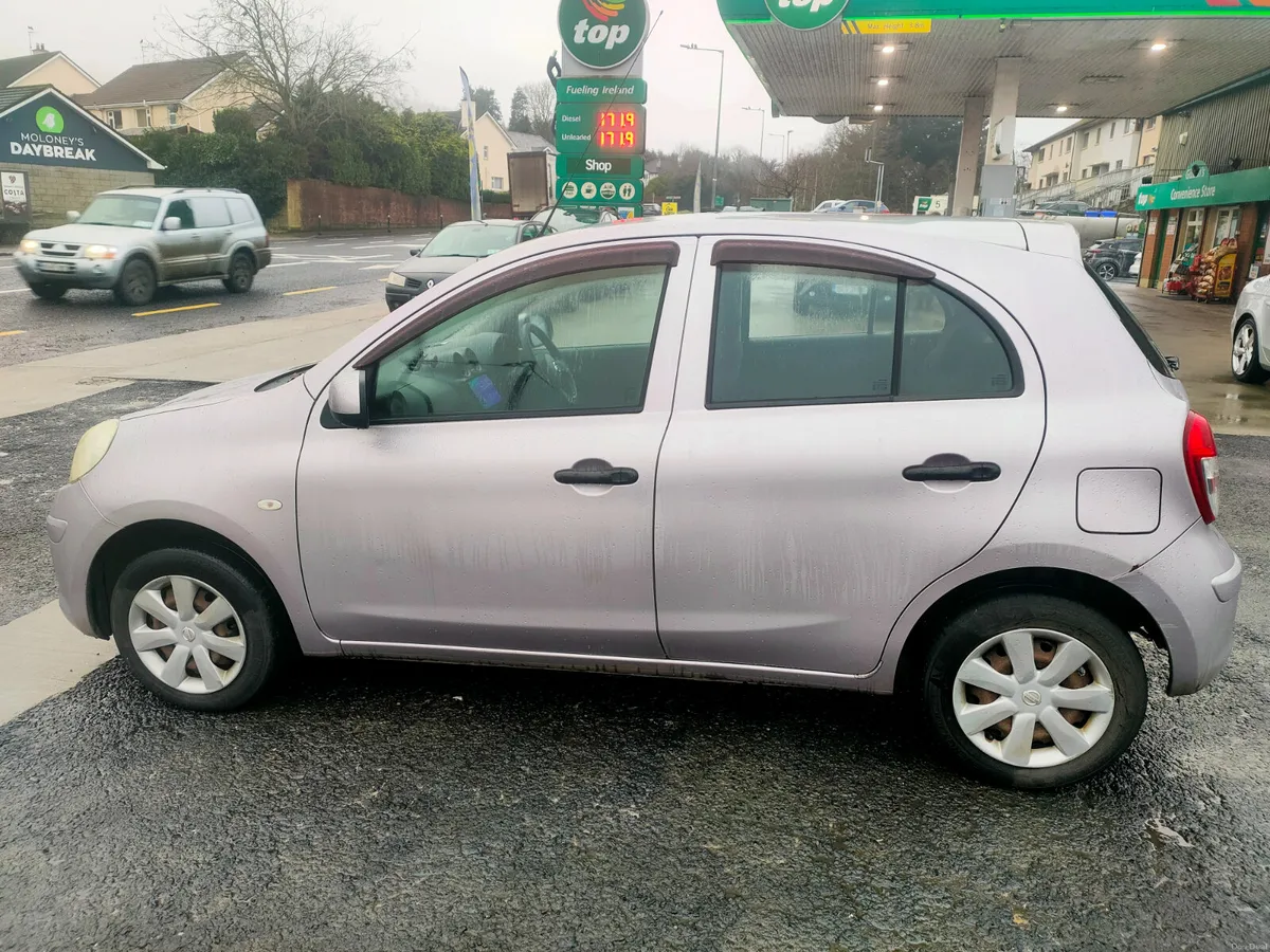 Nissan March 2013 automatic - Image 4